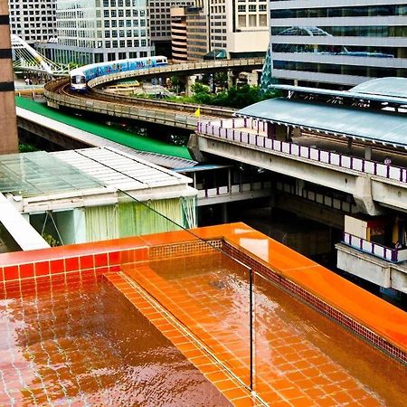 โรงแรม เดอะ เฮอริเทจ สีลม กรุงเทพมหานคร ภายนอก รูปภาพ
